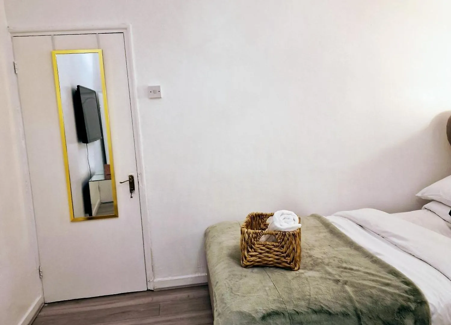 1 Bedroom Flat London