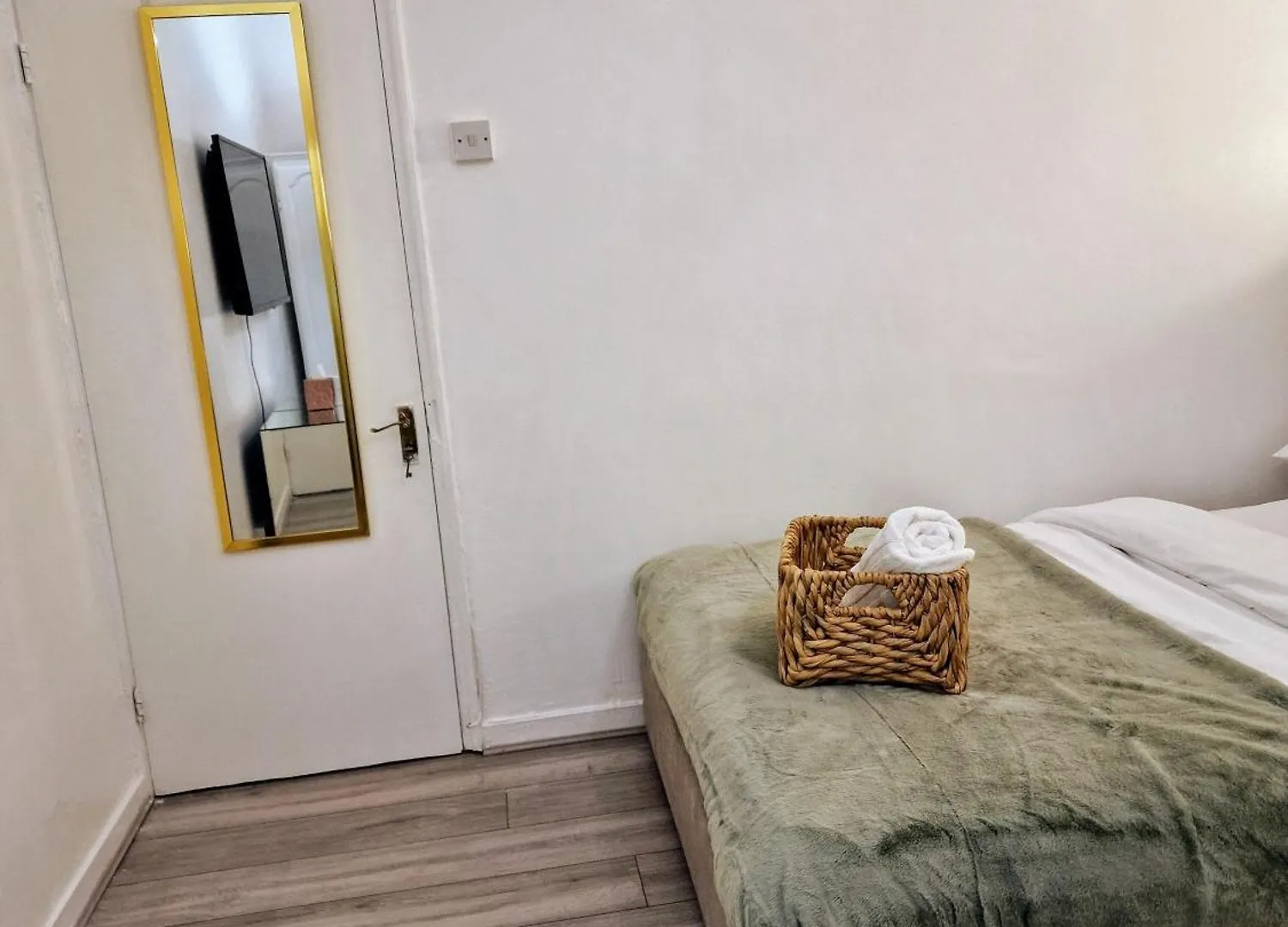 1 Bedroom Flat London United Kingdom