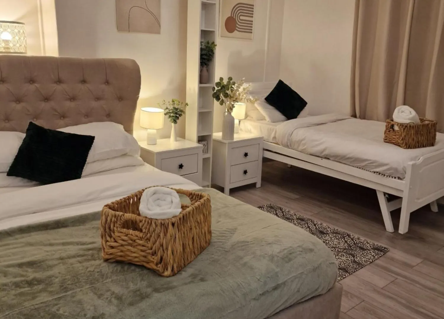 1 Bedroom Flat London 0*,